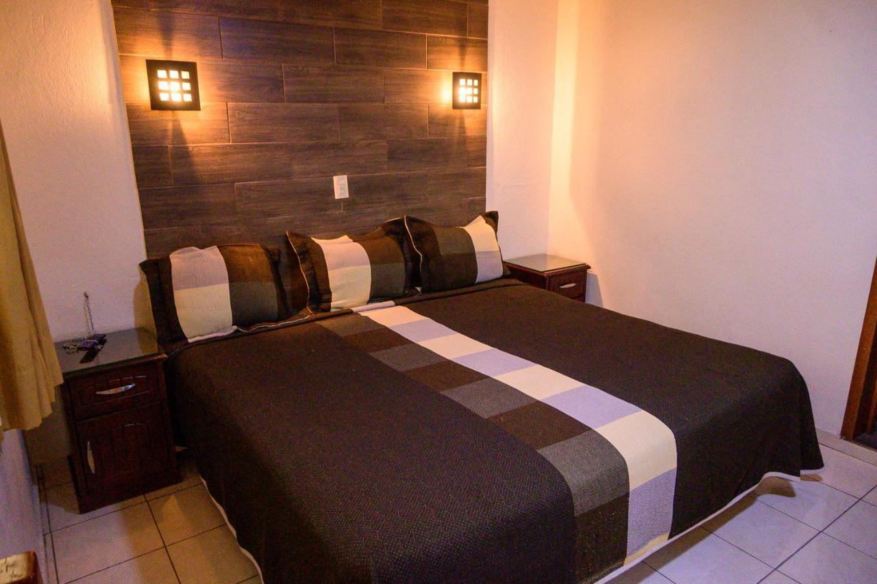 Hotel Acuario En Ocotlan 외부 사진