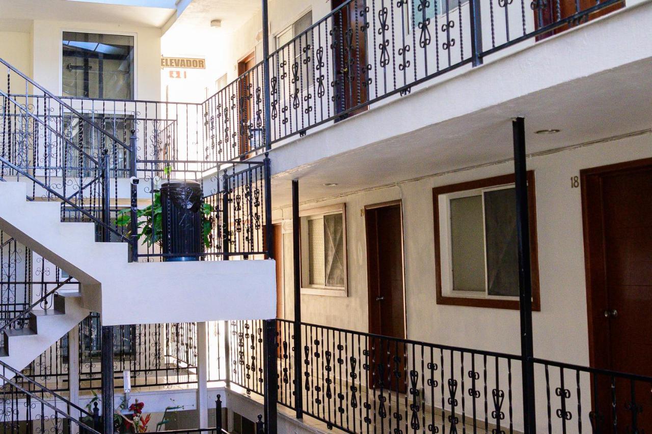 Hotel Acuario En Ocotlan 외부 사진