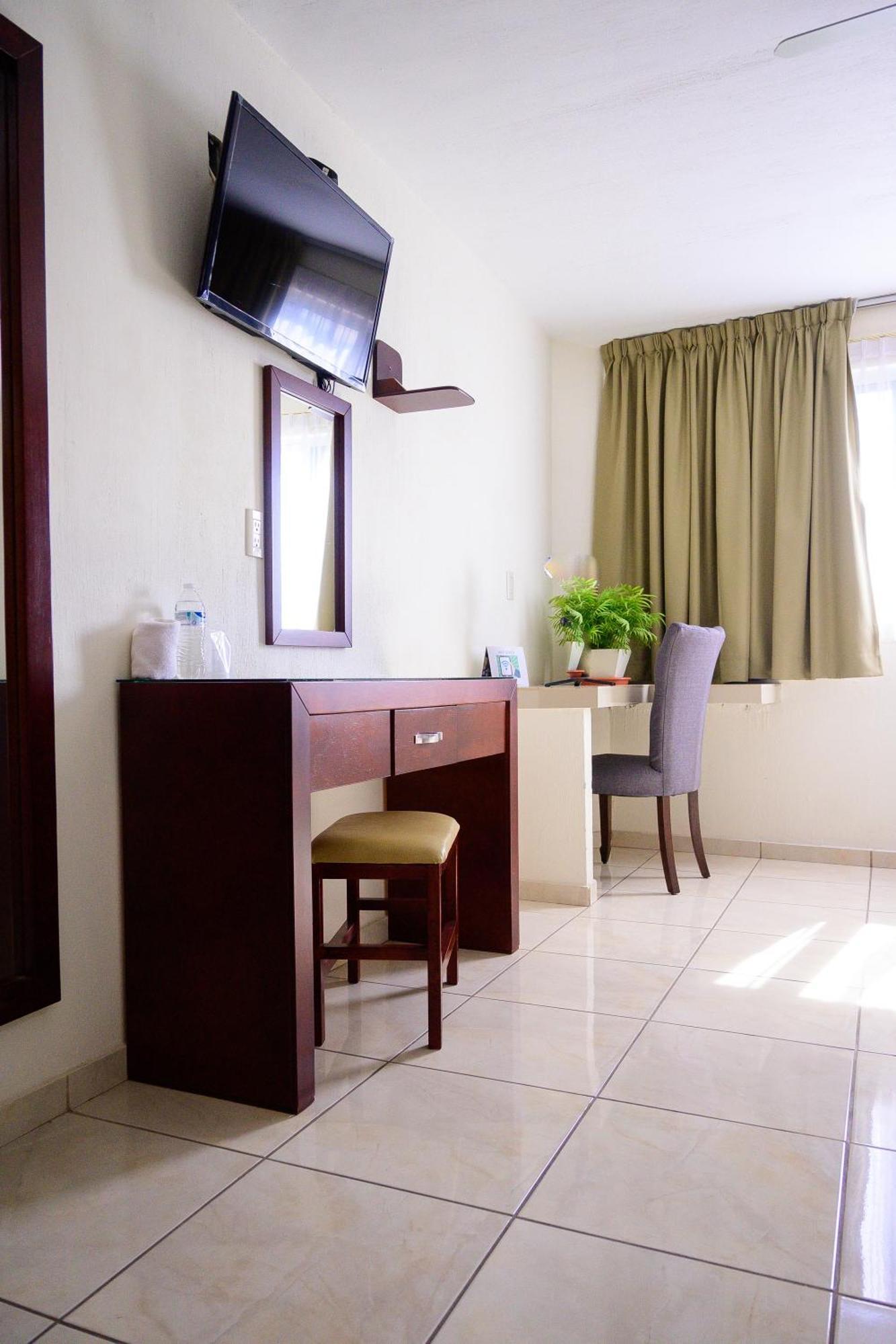 Hotel Acuario En Ocotlan 외부 사진