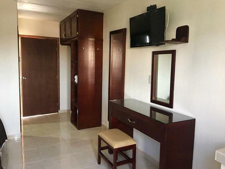 Hotel Acuario En Ocotlan 외부 사진